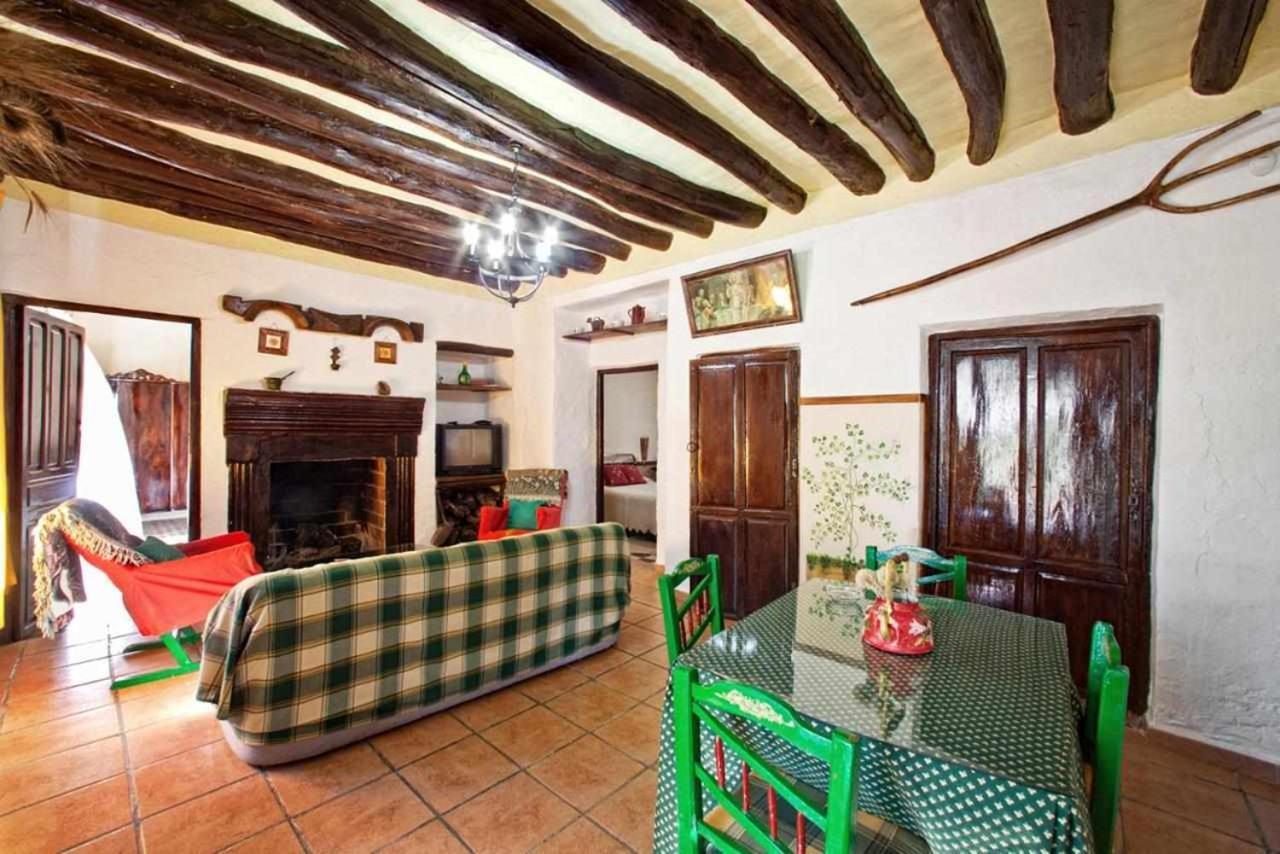 Cortijo La Gineta Guest House Alcala La Real Exterior photo