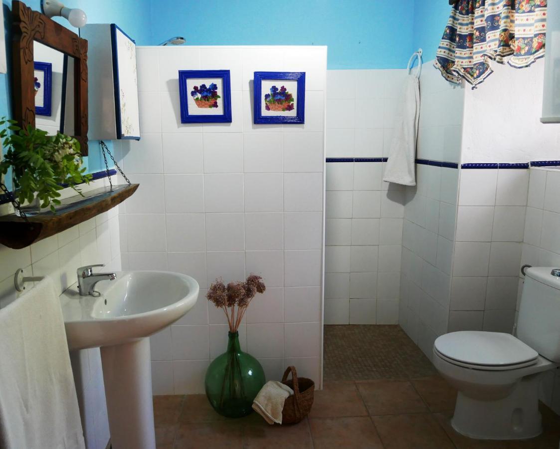 Cortijo La Gineta Guest House Alcala La Real Exterior photo