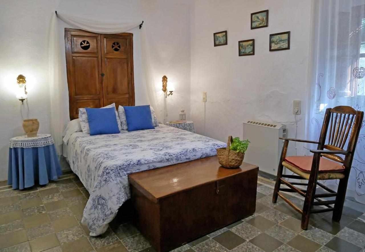 Cortijo La Gineta Guest House Alcala La Real Exterior photo