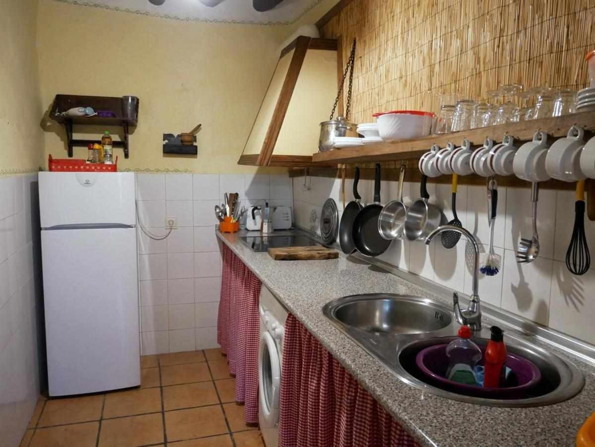 Cortijo La Gineta Guest House Alcala La Real Exterior photo